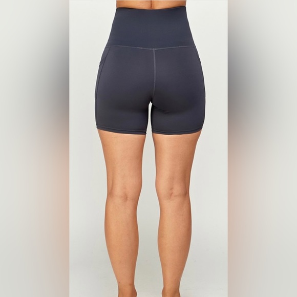 Compression biker shorts - Picture 4 of 6